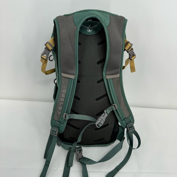 Osprey Daylight Duffle Hiking Backpack Green Unisex - Picture 3 of 13